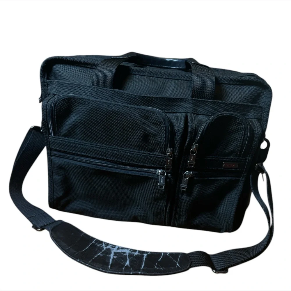 TUMI Alpha Ballistic Nylon Expandable Multipurpose Travel Bag Black 26141D4